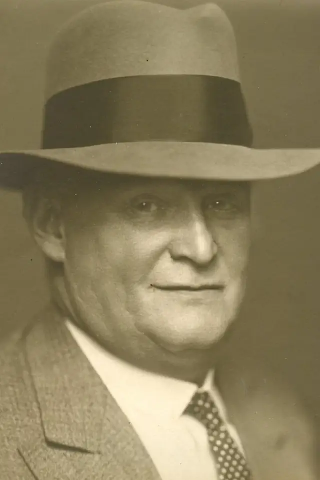 Photo Julius Urgiss