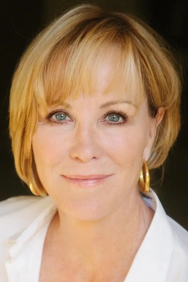 Photo Joanna Kerns