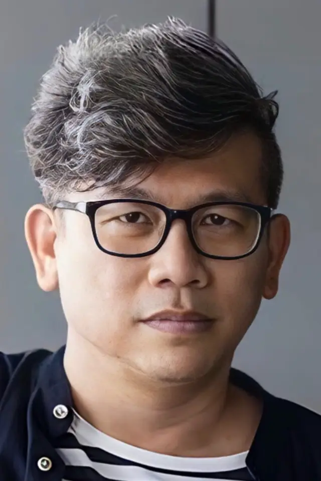 Photo Kongdej Jaturanrasmee