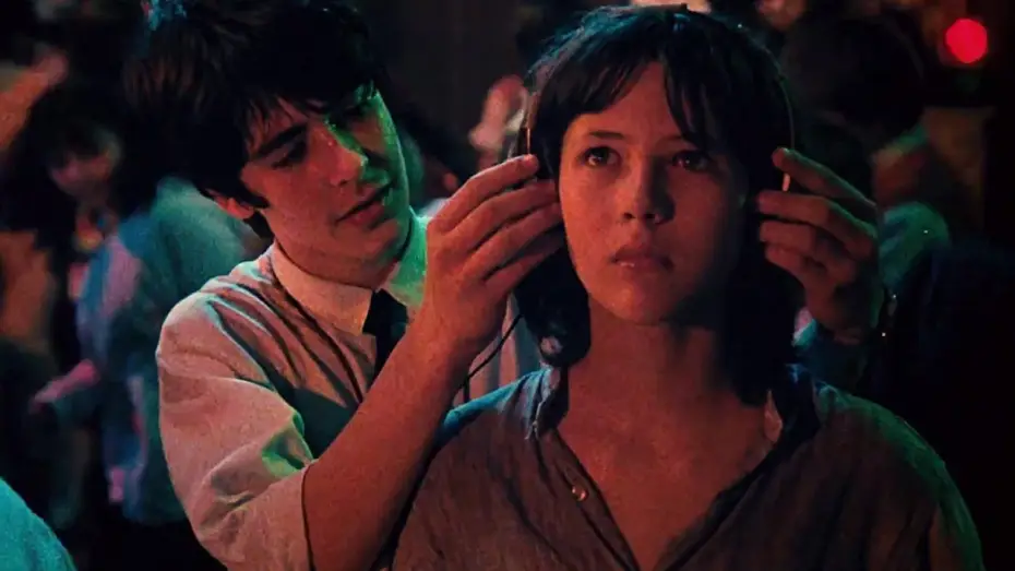 Video for the film The Party — La Boum - Die Fete (WA) - Trailer 1 - Deutsch
