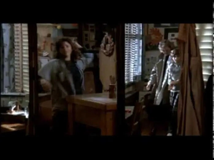 Video for the film Children of a Lesser God — Hijos de un dios menor, estreno en Cosmopolitan TV