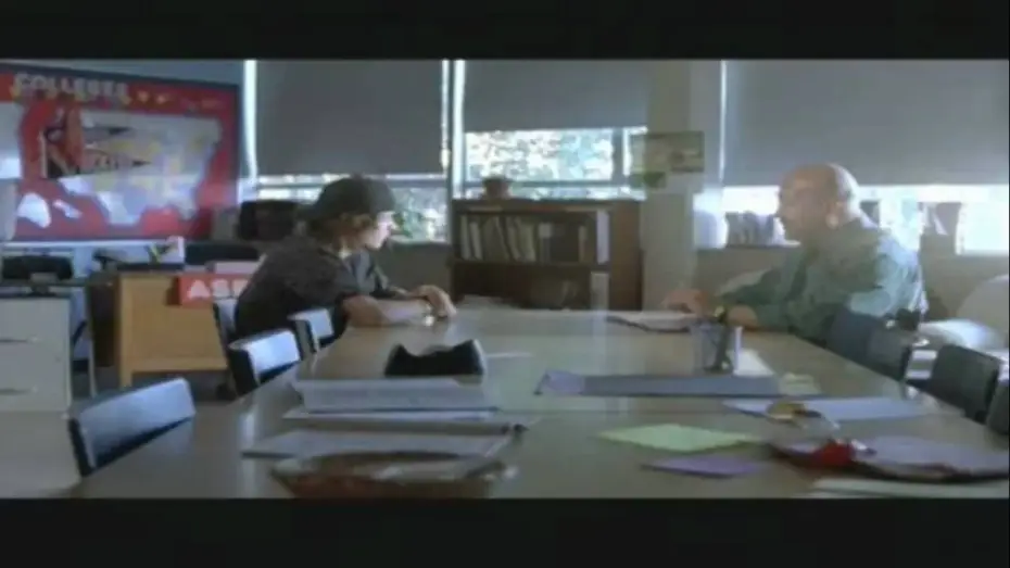 Video for the film Paranoid Park — Tráiler Oficial Español