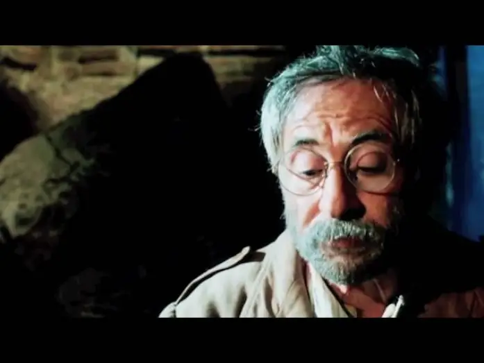 Video for the film Momo — Beppo Strassenkehrer erklärt Momo was wichtig ist