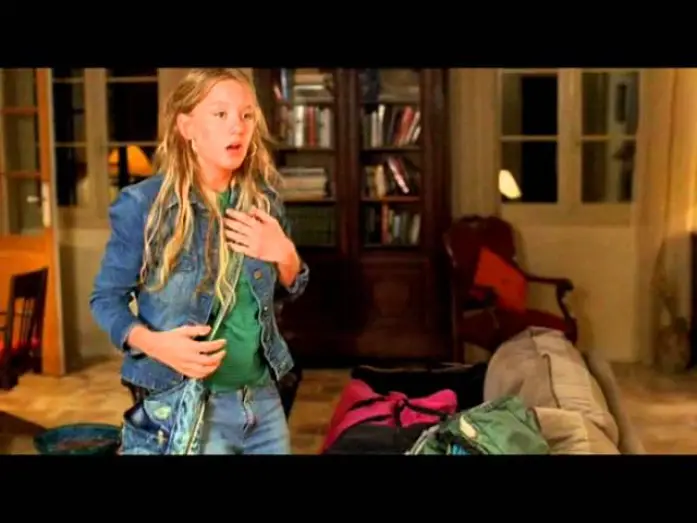 Video for the film Swimming Pool — Swimming Pool - Official Trailer (2003)
