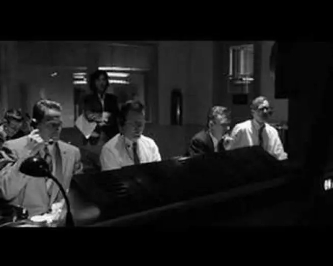 Video for the film Good Night, and Good Luck. — Promocion Buenas Noches y Buena Suerte