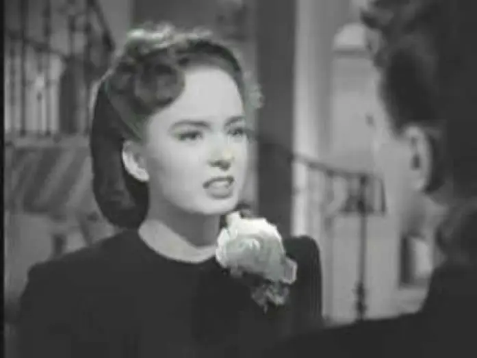 Video for the film Mildred Pierce — Mildred Pierce - Vida & Mildred fight