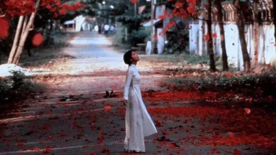 Video for the film Three Seasons — Tres estaciones - Tráiler español