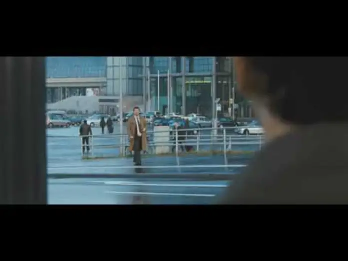 Video for the film The International — The International Trailer Deutsch