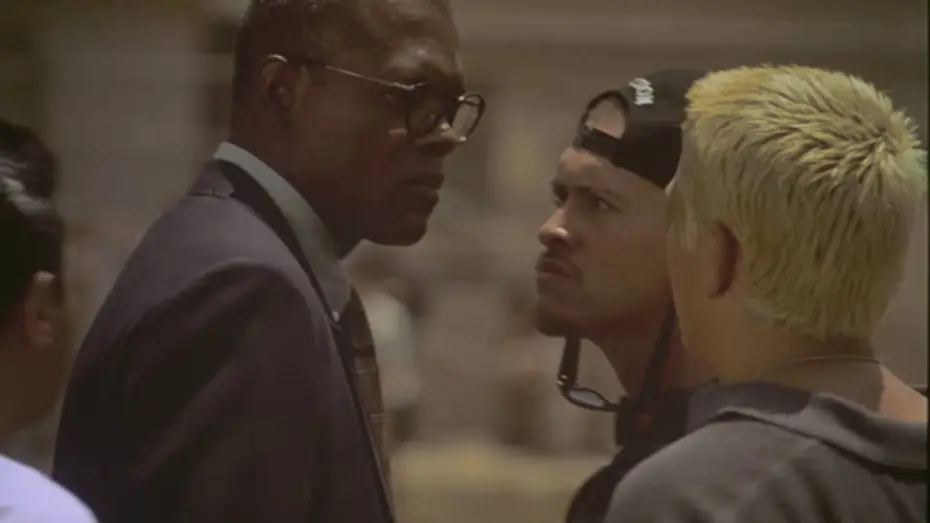 Video for the film One Eight Seven — Trailer 187 – EINE TÖDLICHE ZAHL (Deutsch) mit Samuel L. Jackson