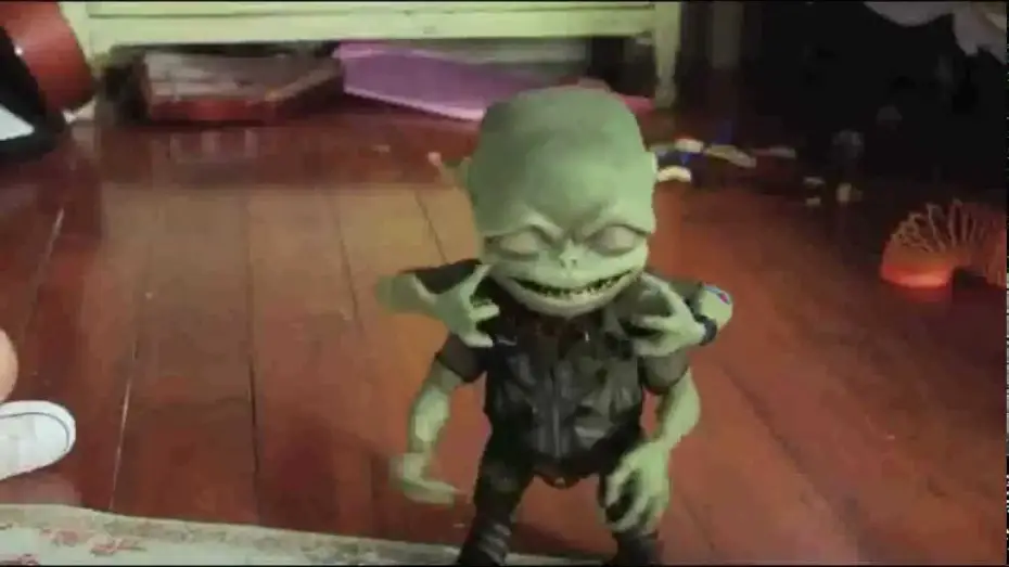 Video for the film Aliens in the Attic — Alieni In Soffitta - Trailer Italiano