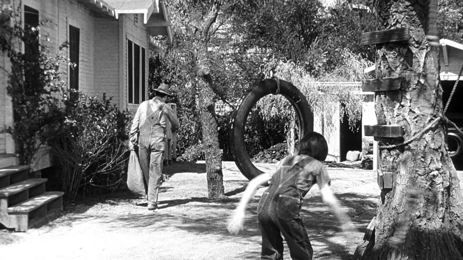 Video for the film To Kill a Mockingbird — Wer die Nachtigall stört - Trailer (dt.)