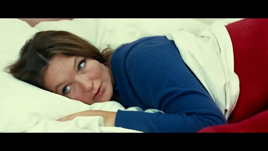 Video for the film 2 or 3 Things I Know About Her — Deux ou trois choses que je sais d'elle un film - Bande Annonce VF