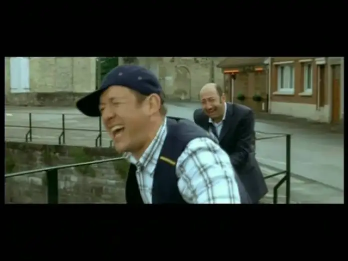 Video for the film Welcome to the Sticks — giu al nord trailer ita