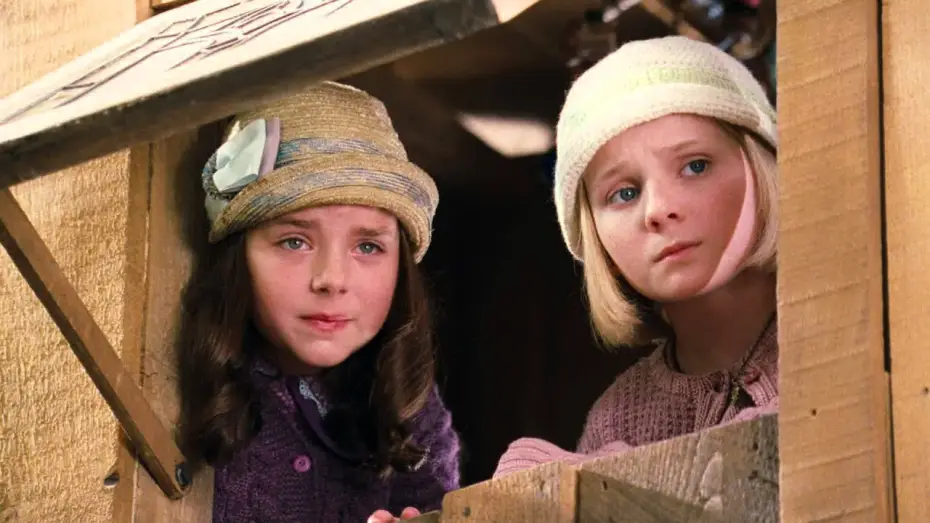 Video for the film Kit Kittredge: An American Girl — Kit Kittredge - Trailer