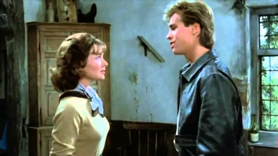Video for the film Top Secret! — Top Secret (1984) Bande annonce ciné française