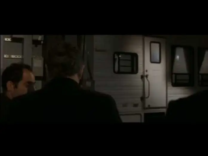 Video for the film What Just Happened — Beard or no beard