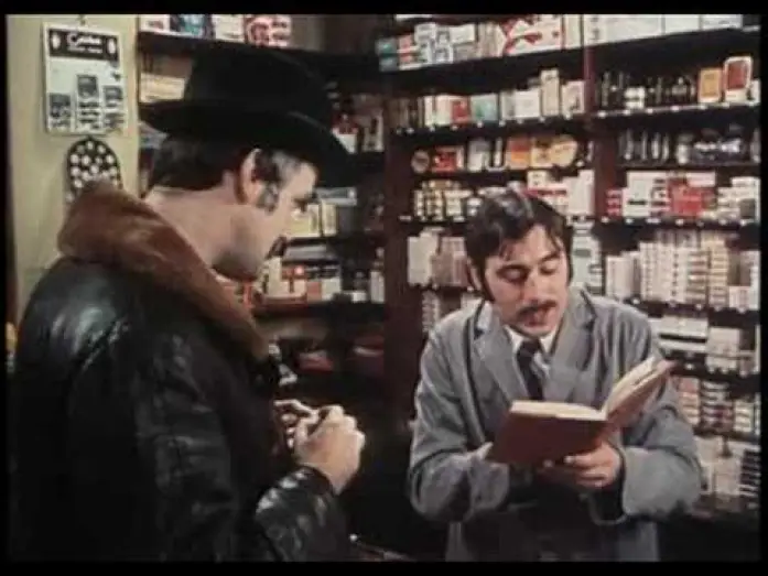 Video for the film And Now for Something Completely Different — La première folie des Monty Python - Bande-annonce