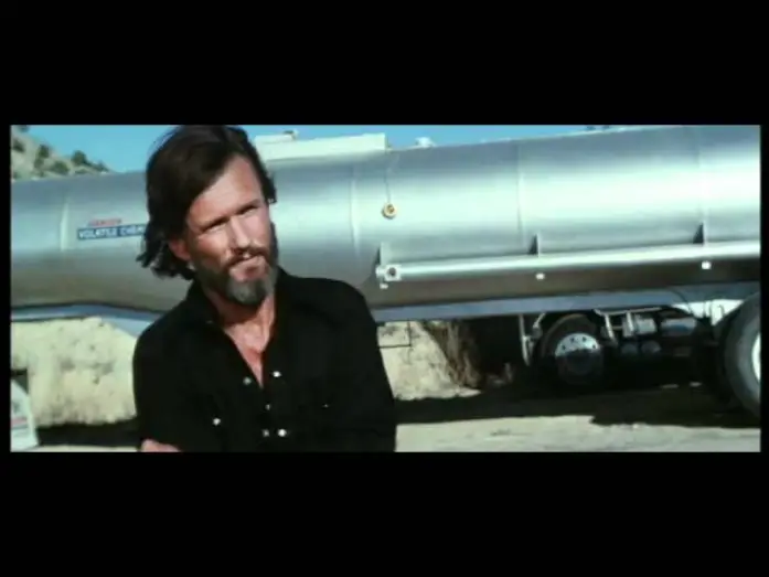 Video for the film Convoy — Extrait 2 du film "LE CONVOI".avi