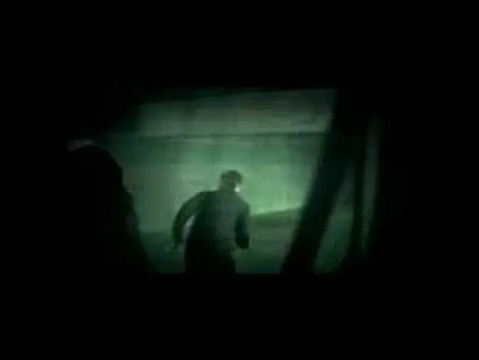 Video for the film Unknown — Trailer Mentes en blanco