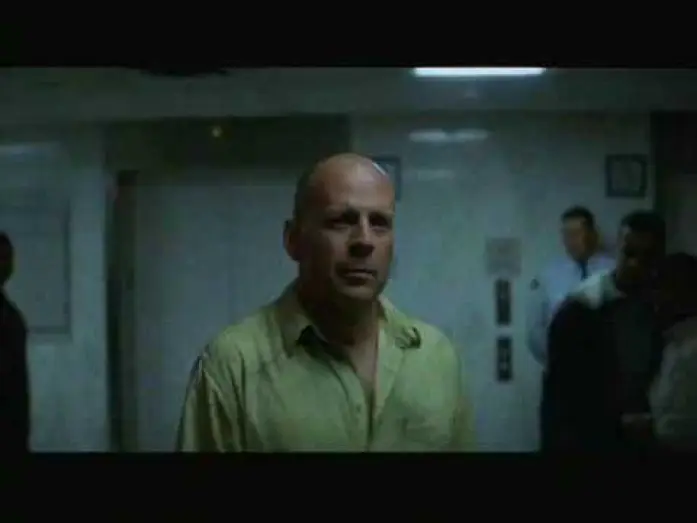 Video for the film Unbreakable — Trailer Movie