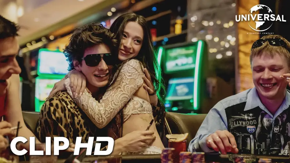 Video for the film Anora — Clip en español - La pandilla de Ivan llega a Las Vegas