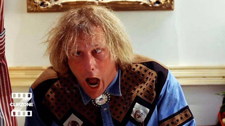 Video for the film Dumb and Dumber — Love & Toilets