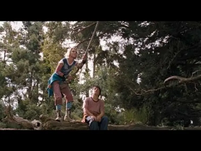 Video for the film Bridge to Terabithia — "Un puente hacia Terabithia " (Bridge to Terabithia) -Trailer en español