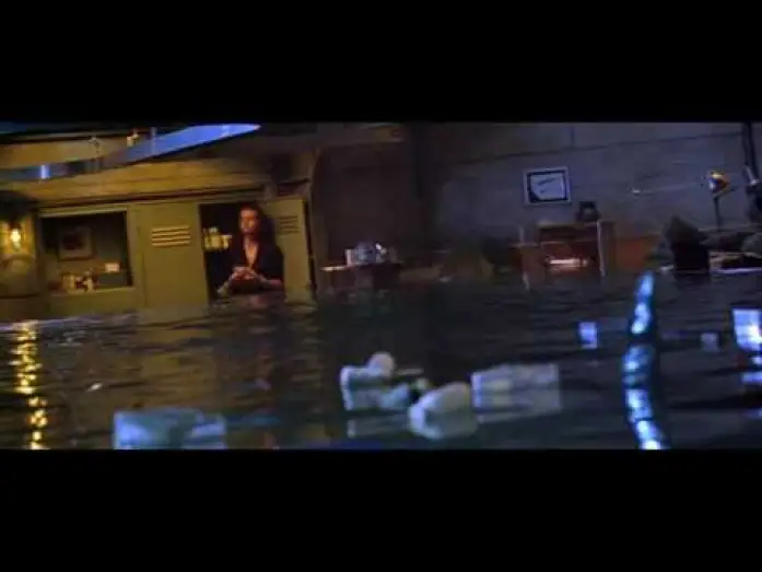 Video for the film Deep Blue — Blu Profondo - Deep Blue Sea - Trailer Americano (1999)