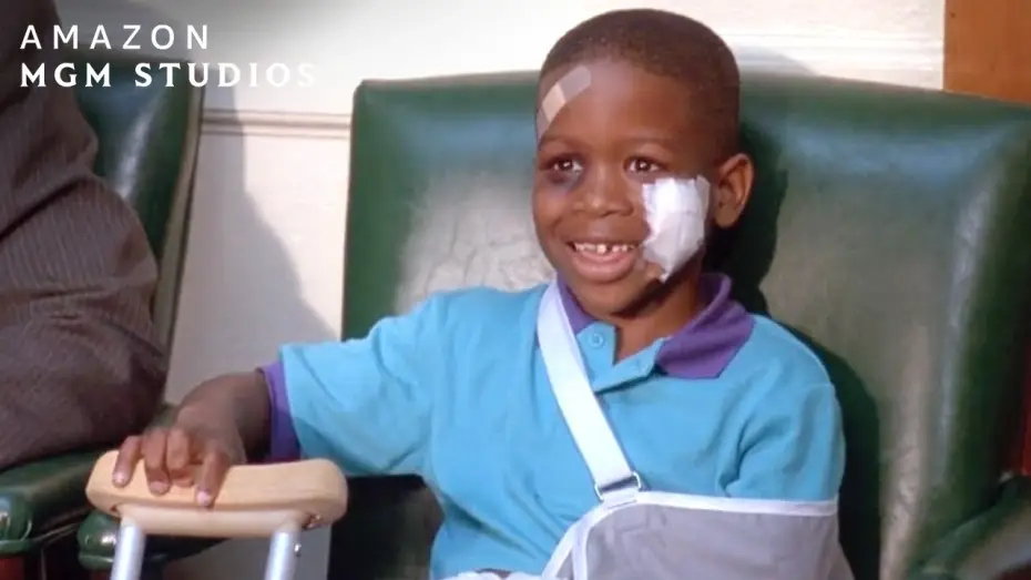 Video for the film The Meteor Man — Run From The Bullies