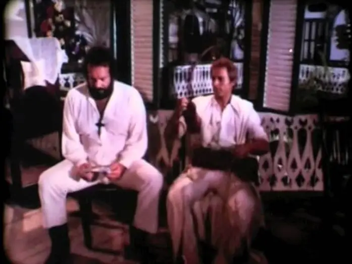 Video for the film The Two Missionaries — Trailer italiano del film "Porgi l'altra guancia" (telecinema da 16mm).