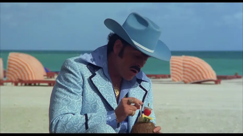 Video for the film Thieves and Robbers — Bud, der Ganovenschreck - Trailer