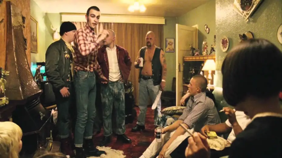 Video for the film This Is England — Il trailer italiano di This is England