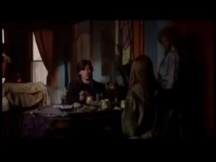 Video for the film Urban Legends: Bloody Mary — Urban Legends 3: Bloody Mary (2005) Trailer Ingles