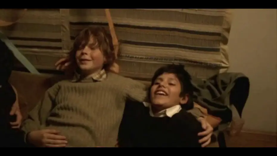 Video for the film Machuca — Machuca trailer HD [Chile] - 2004