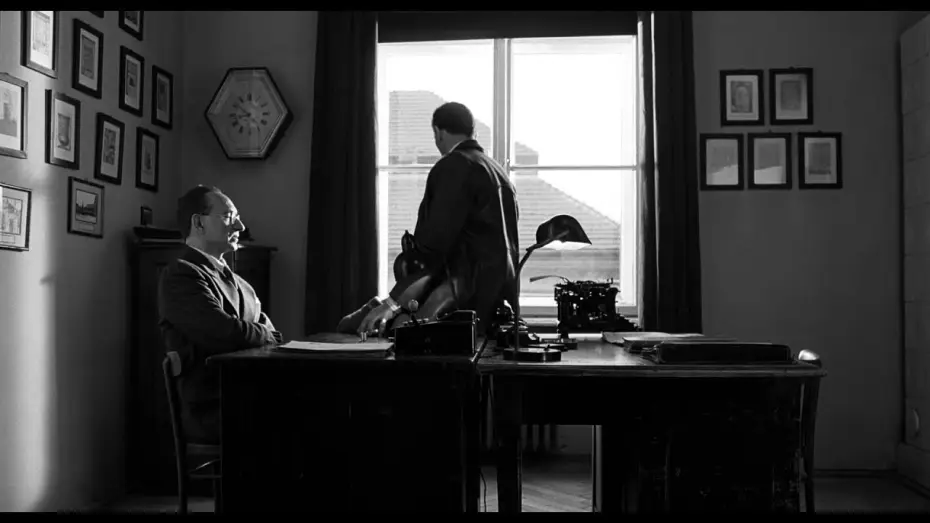Video for the film Schindler's List — La Liste de Schindler - Extrait VF