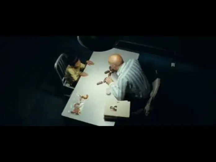Video for the film 2 Alone in Paris — Seul Two la scène de l'interrogatoire