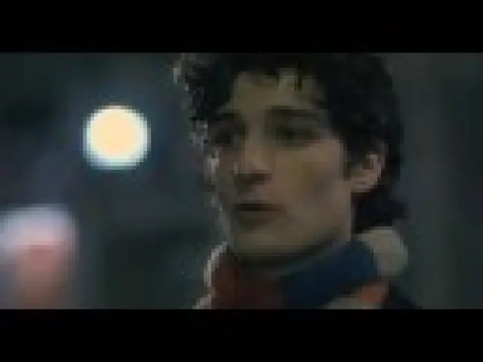 Video for the film Love Songs — Les Chansons d'Amour [Trailer]