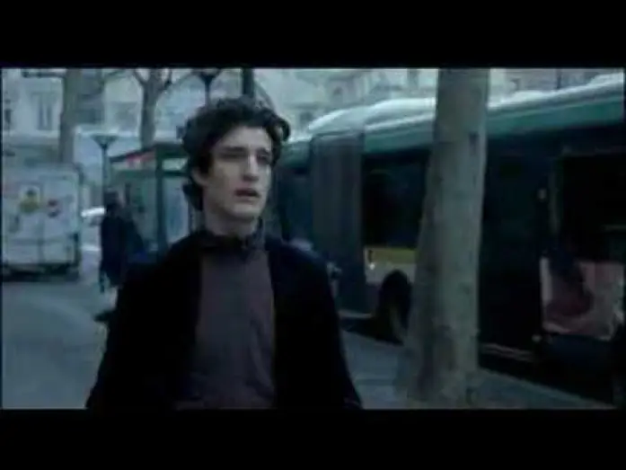 Video for the film Love Songs — Les chansons d'amour - Les yeux au ciel