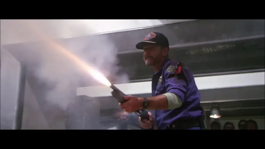 Video for the film Outland — OUTLAND (Jerry Goldsmith - 1981) : "Hot Water"