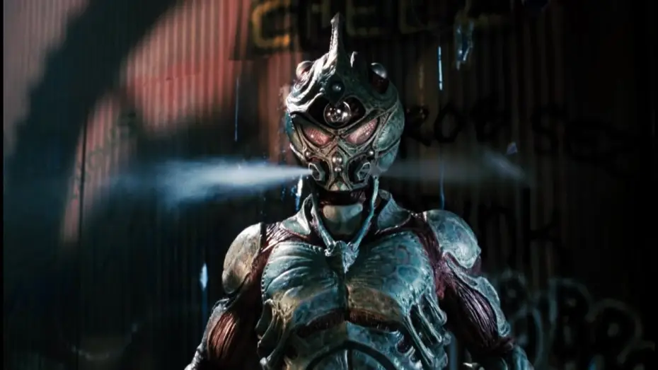 Video for the film The Guyver — Mutronics (1991) Bande Annonce VF HD