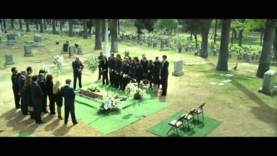 Video for the film Crossing Over — Territorio Prohibido - Trailer Español HD