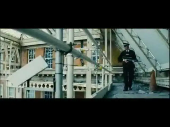 Video for the film Incendiary — Senza apparente motivo Trailer Italiano