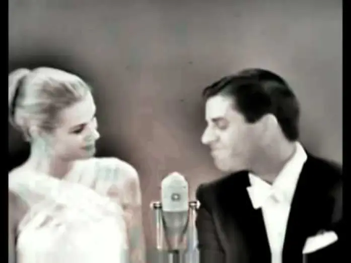 Video for the film Marty — Ernest Borgnine winning the Oscar® for Best Actor for "Marty"