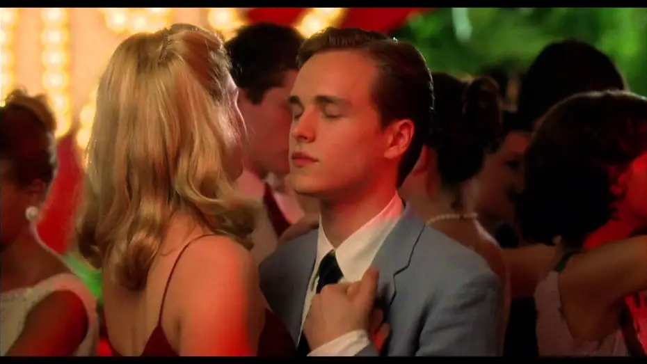 Video for the film Dirty Dancing: Havana Nights — Dirty Dancing 2 - Trailer