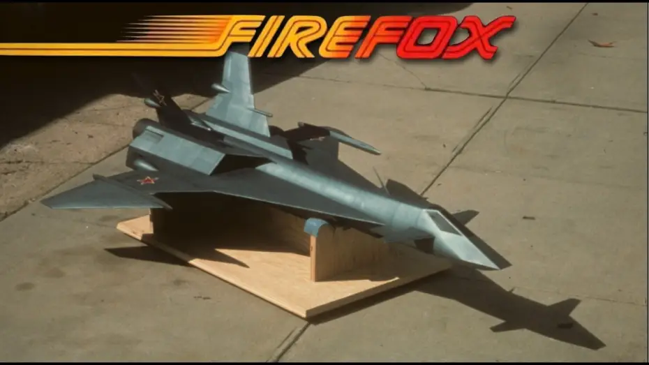Video for the film Firefox — FIREFOX 1982 miniature effects Part 1
