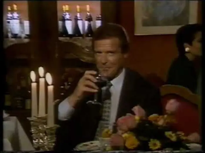 Video for the film Thunderball — TRAILER FELIZ ANIVERSARIO 007 JAMES BOND mp4