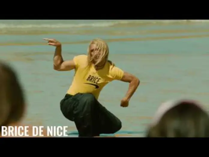 Video for the film The Brice Man — Brice de Nice - Scène culte - Tu n'aurais pas vu un ptit chien ?