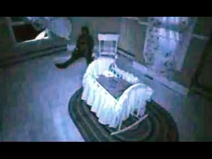 Video for the film The Cradle — La niñera (The Cradle) - Trailer
