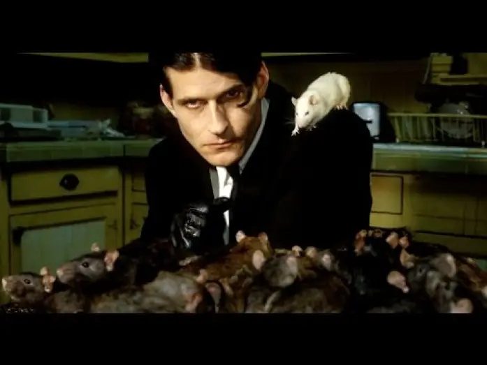 Video for the film Willard — Willard (Trailer español)