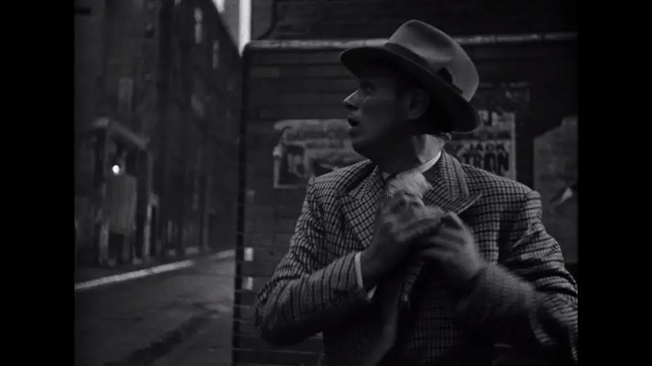Video for the film Night and the City — LES FORBANS DE LA NUIT - Extrait "Une nuit, dans une ville..." VOST